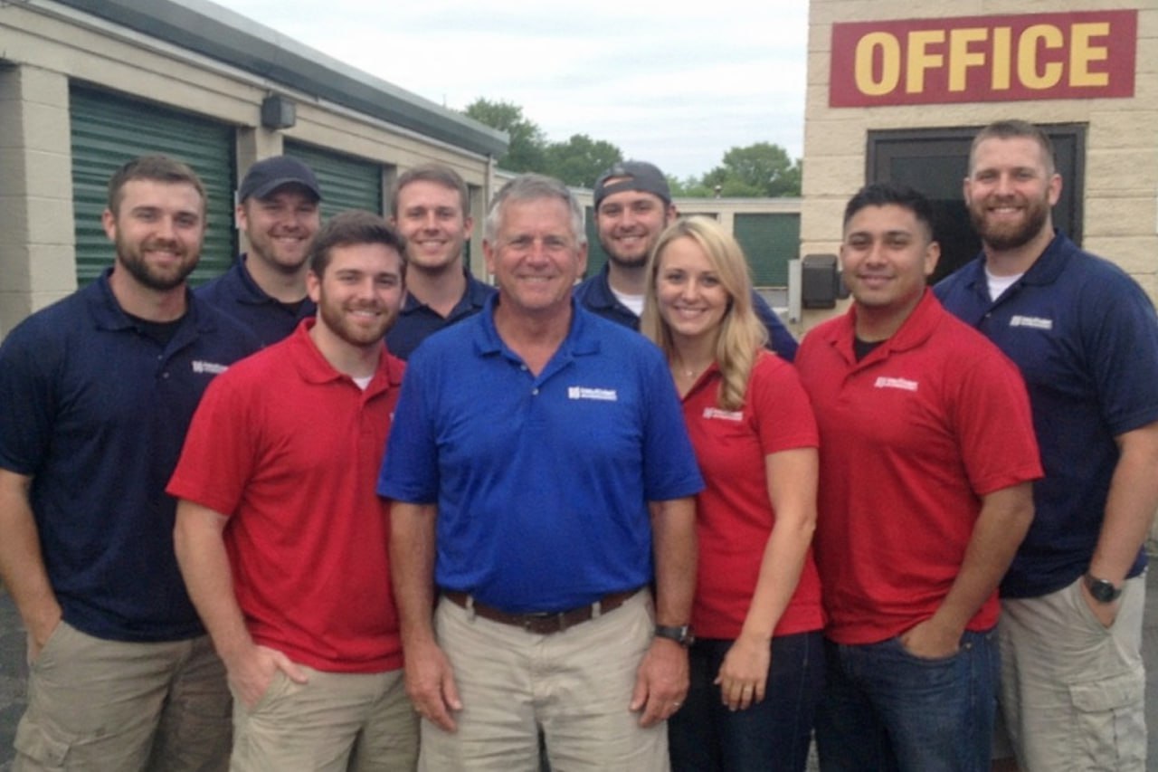 Water damage restoration professionals in Bloomington, MN